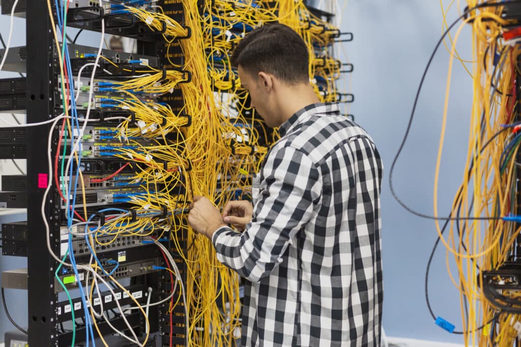 Expert Fibre Cabling Services - Bisuk